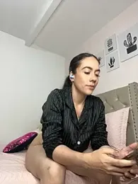 ImAlicee webcam model stream image