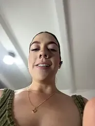 ImAlicee webcam model stream image