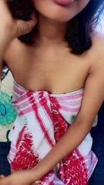 20_Rani webcam model stream image