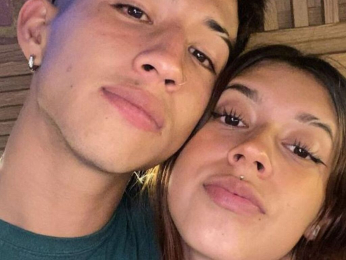 MikeAndEva webcam model stream image