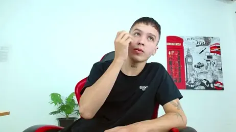 Cumandres18 webcam stripchat model stream image