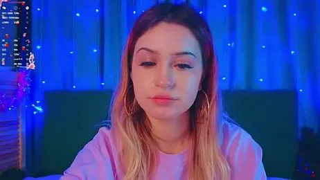 AlinaWalters webcam model stream image