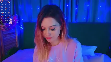 AlinaWalters webcam model stream image