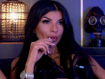 EleniaDevons webcam model stream image