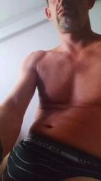 84Koku webcam model stream image