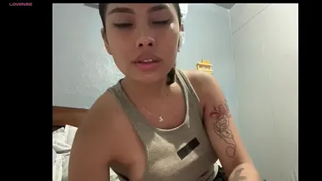 Alaia_River webcam model stream image
