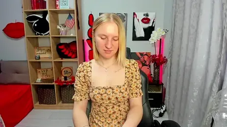 BeautyBlondy webcam model stream image