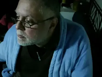 100Tauros webcam model stream image