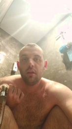 Clemeg webcam model stream image