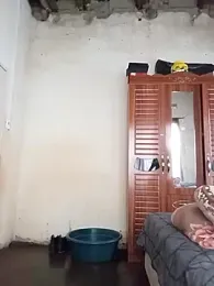 small_D94 webcam model stream image