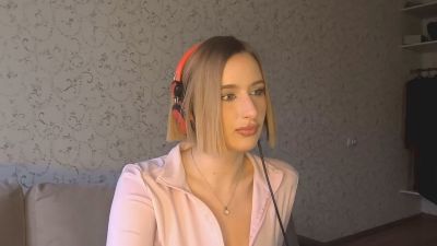 HilmaMajkowski webcam model stream image