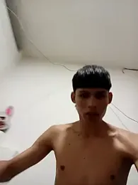 mazo18 webcam model stream image