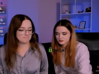 luna_berryy webcam model stream image