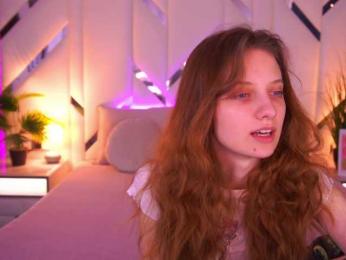 CuteeFoxy webcam bongacams model stream image