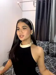 AngelHille webcam model stream image