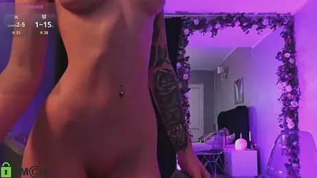 AriannaLure webcam model stream image