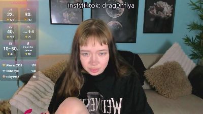 DragonFlya webcam cam4 model stream image