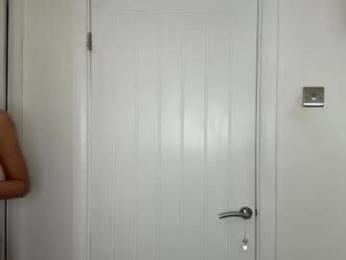 lilaxoxox webcam model stream image