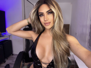 AlexaKhalifa webcam model stream image