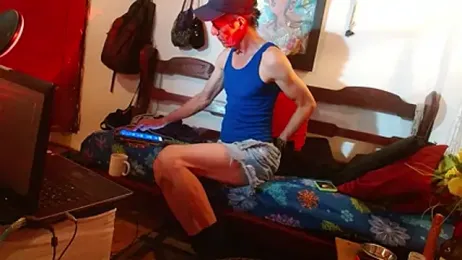 laye19 webcam model stream image