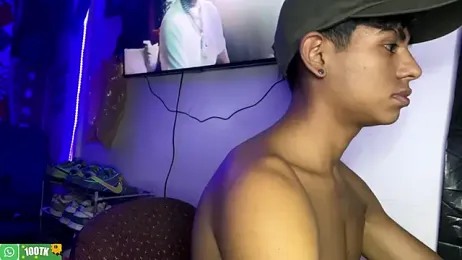 _Billowy_ webcam model stream image