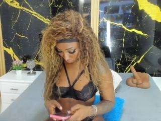 nyakimgold webcam model stream image