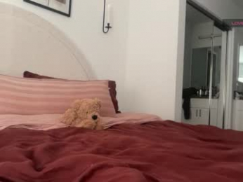 bellaryderr webcam model stream image