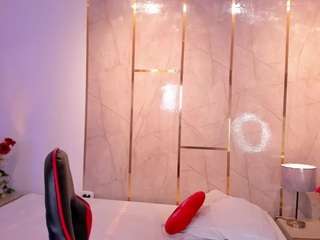 tylerbloom webcam camsoda model stream image