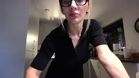 QuenMonicaUK webcam stripchat model stream image