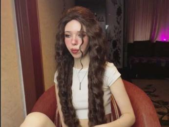 WowLilo webcam bongacams model stream image