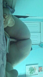 SayeeenG webcam model stream image