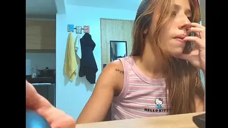 Alaiapink webcam model stream image