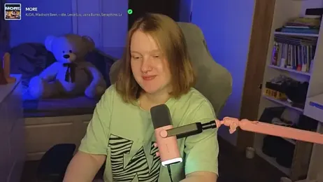 OliviaBlade webcam model stream image