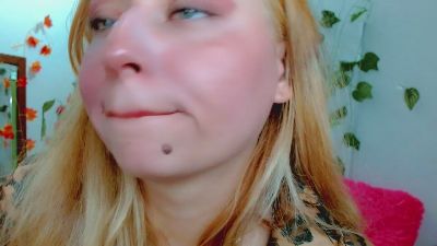 SabrinaOlson webcam model stream image