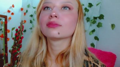 SabrinaOlson webcam model stream image