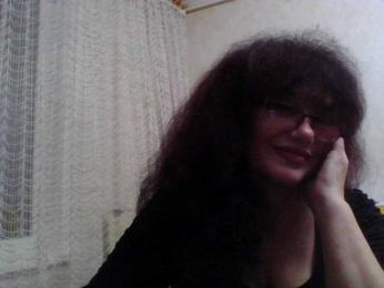 Sylvia-5 webcam model stream image