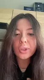 Kimi_Ass webcam model stream image