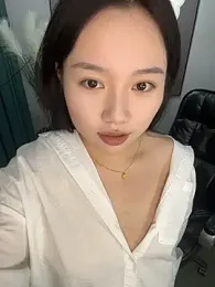 QiQi-2001 webcam stripchat model stream image