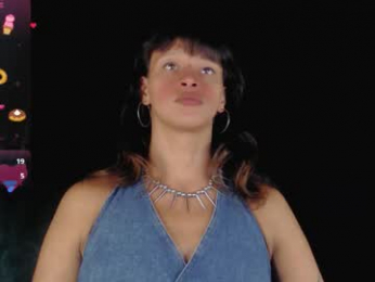 summer__xo webcam model stream image