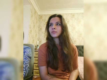 Love_Crew webcam model stream image