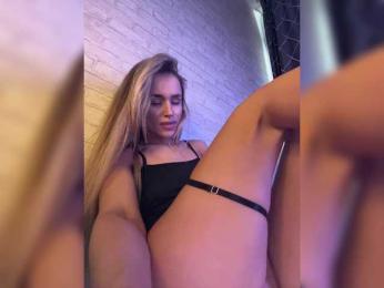 Enchantix webcam model stream image