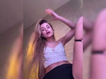 Enchantix webcam model stream image