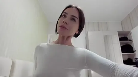 aminaswan_ webcam model stream image