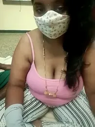 Rathi22 webcam model stream image