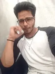 Rounakthakur webcam model stream image