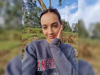 _MissJulia_ webcam model stream image