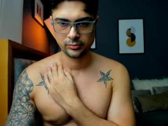 adam_clarke webcam model stream image