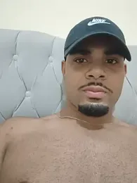 rohb20 webcam stripchat model stream image