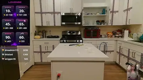 Blondiewithanass webcam model stream image