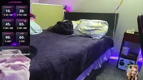 Blondiewithanass webcam stripchat model stream image